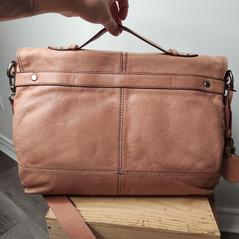 Fossil Maddox Pink "Long Live Vintage 1954" Collection Messenger Laptop Bag - Picture 8 of 16